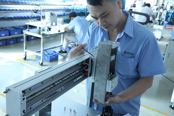 立式全自动点胶机装配